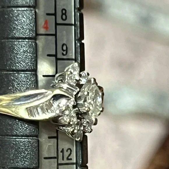 SALE!! 14k Solid yellow gold and naturall diamond ring - Picture 6 of 14